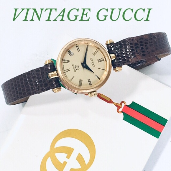 Gucci Accessories - GORGEOUS VINTAGE AUTHENTIC CLASSIC GUCCI WATCH